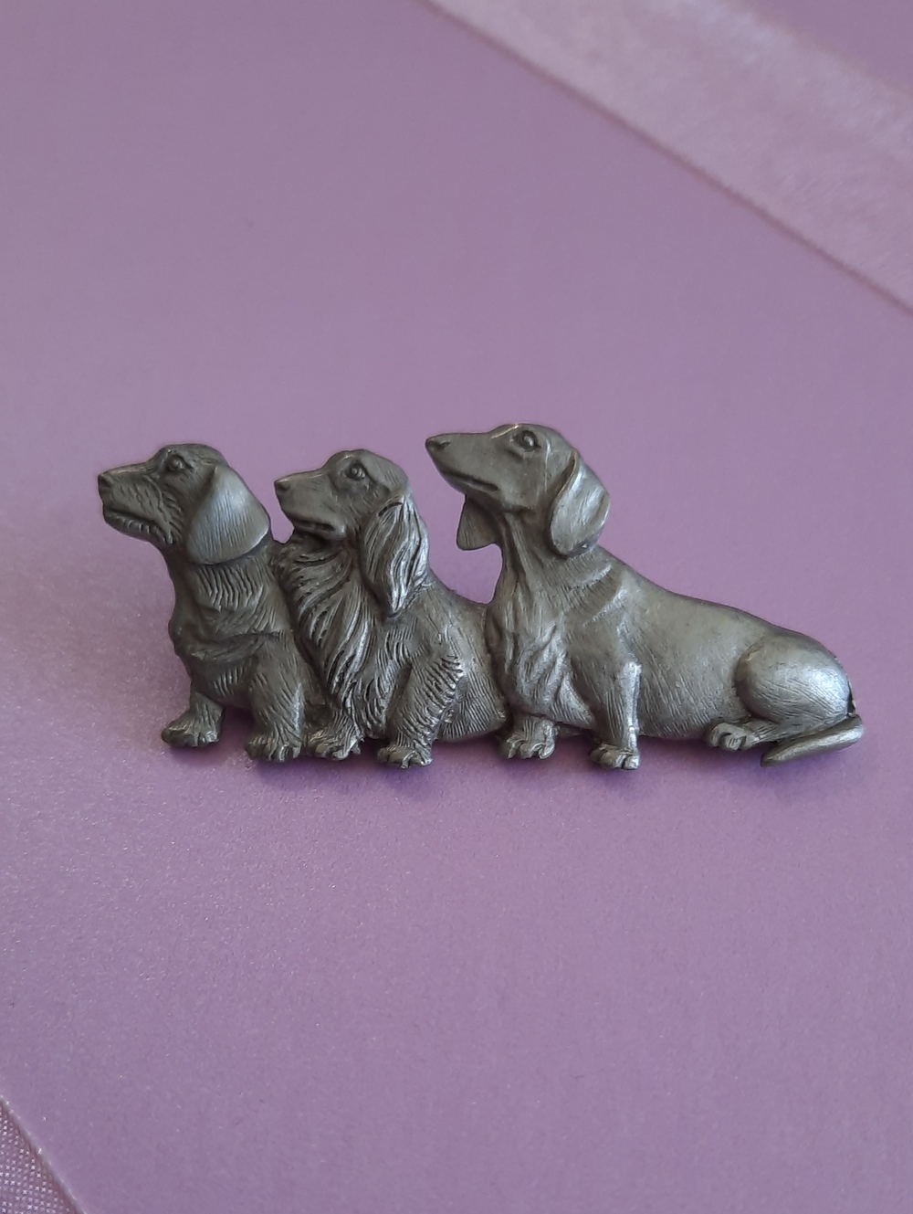 JJ Jonette Pewter Dachshund Trio Brooch